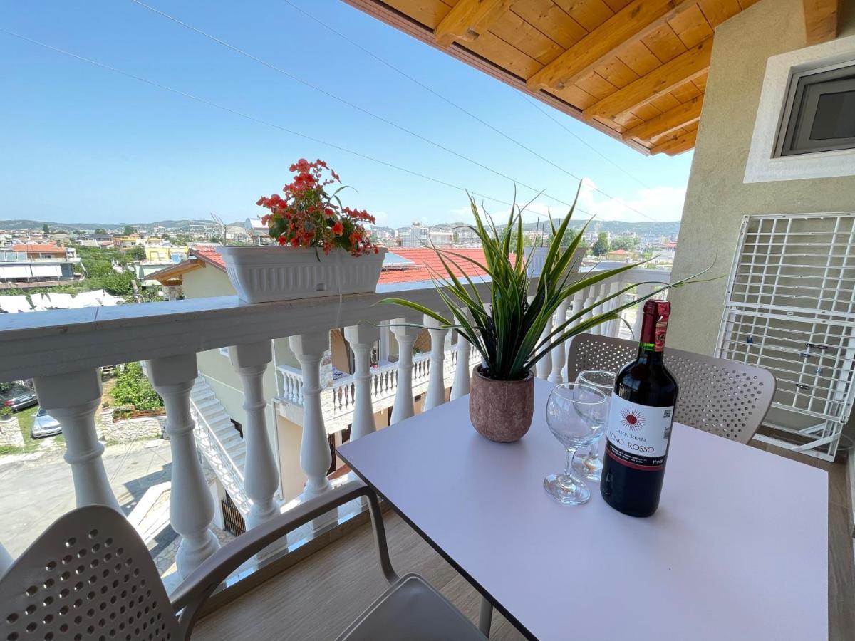 Arial Penthouse Suites Vlore Exterior photo